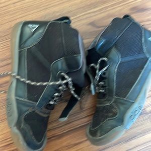 Kaiden Plae shoes size 3